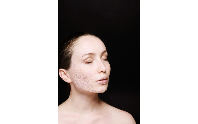 gentle exfoliation in skincare routine for beginners at home to remove dead skin cells