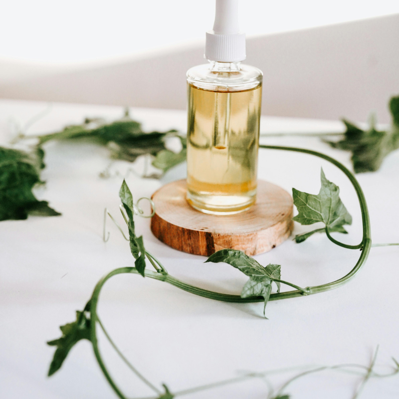 person applying niacinamide serum for beginners